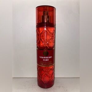 Bath & Body Works Strawberry Flirt Fragrance Mist 8oz Luxury Discontinued New